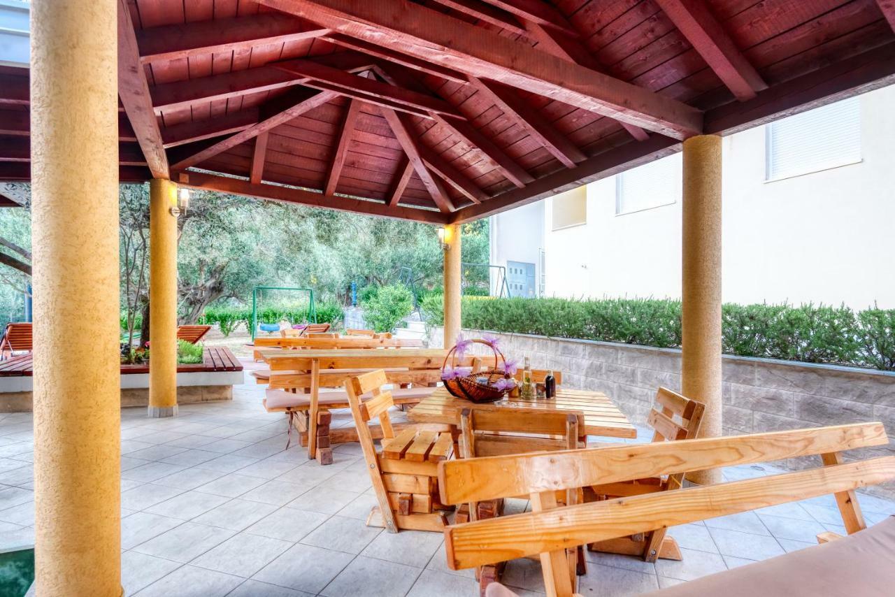 Apartments Bjelis Klek Εξωτερικό φωτογραφία